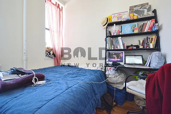 Rented by Bold New York | media 27