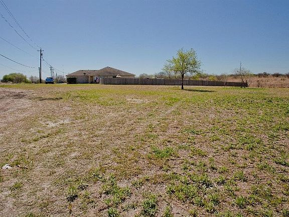 3rd image of 1044 Fm 1044