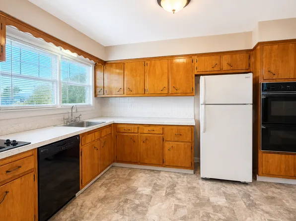 22-30 149th St, Whitestone, NY