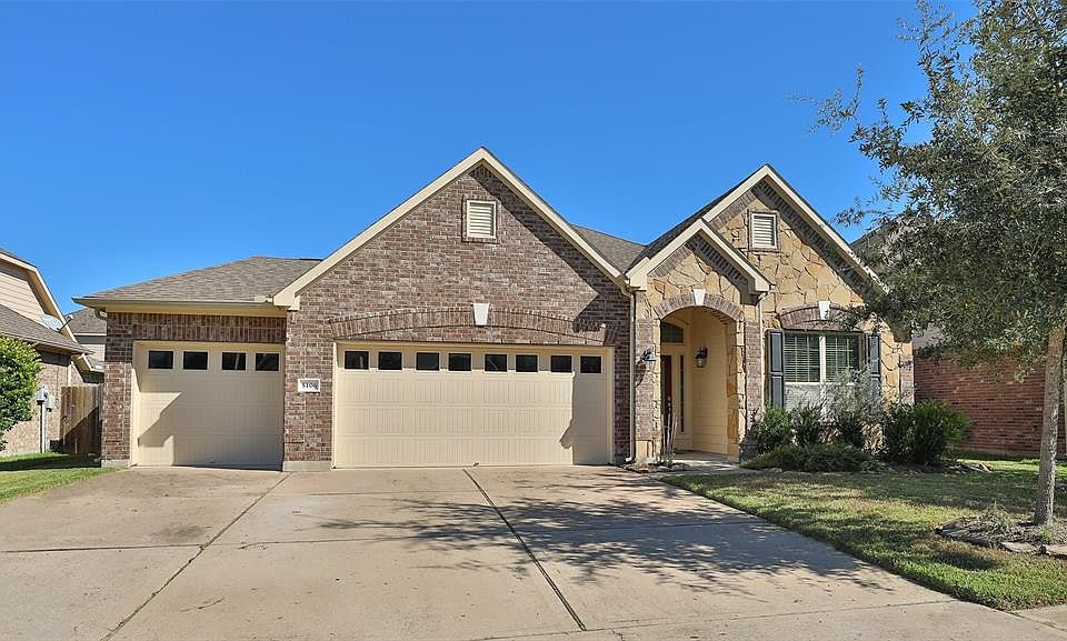 Fall in love with this charming 1-story home with 3-car garage in the desirable community of Waterview Estates!