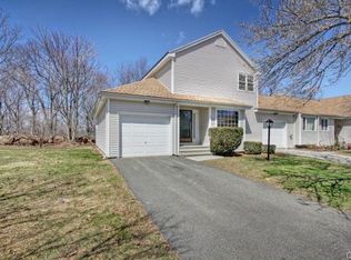 276 Eagles Lndg, Shelton, CT 06484