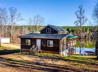 108 Holt Dr, Iva, SC 29655