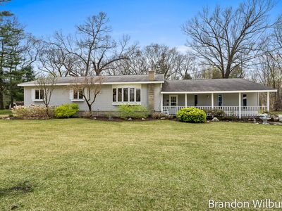653 S Chatterson Rd, Muskegon, MI, 49442