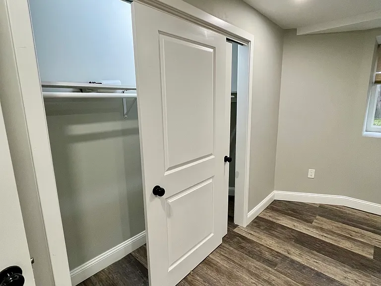 11 Radford Ln #BASEMENT — Photo 10