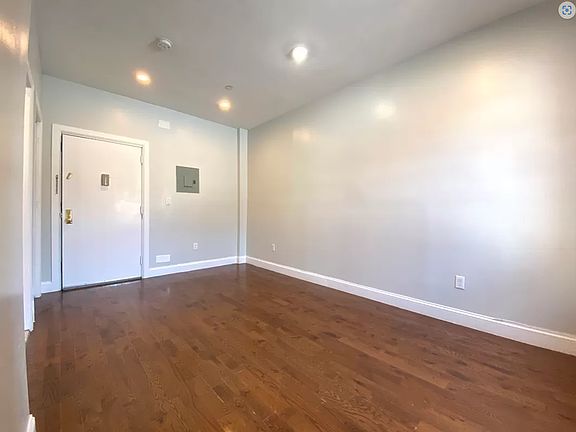 3rd image of 10 Vermilyea Ave APT 5B