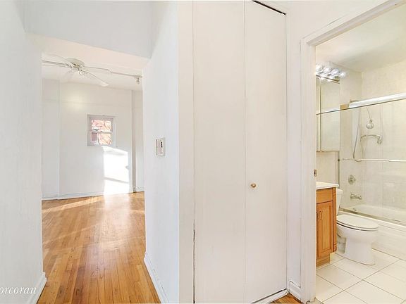 3rd image of 7 S Portland Ave APT 4A