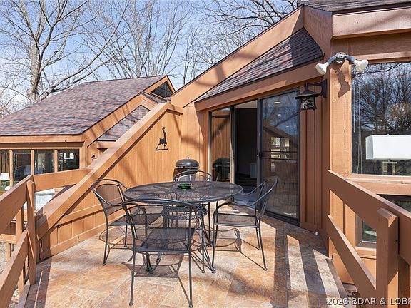 5th image of 328 Hogan Dr #A