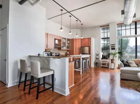 180 NE 4th Ave APT 309, Delray Beach, FL 33483