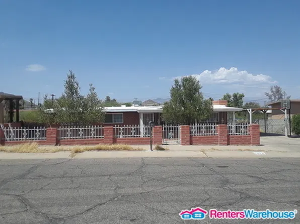 1832 W Astolat Rd, Tucson, AZ 85713