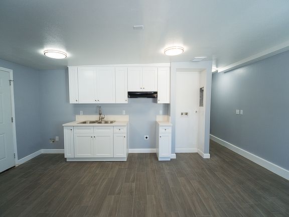 4th image of 545 S Montebello Blvd #547