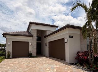 9124 Red Robin Ln, Boynton Beach, FL 33473