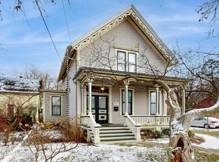 165 S Gifford St, Elgin, IL 60120