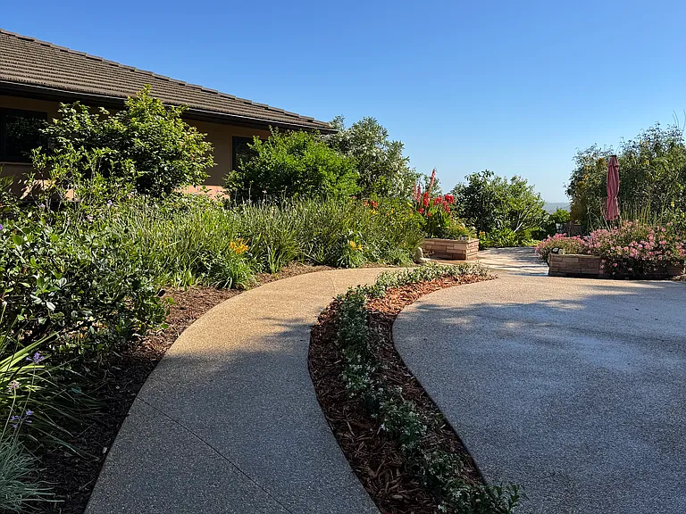 Ridgecrest Dr — Photo 69
