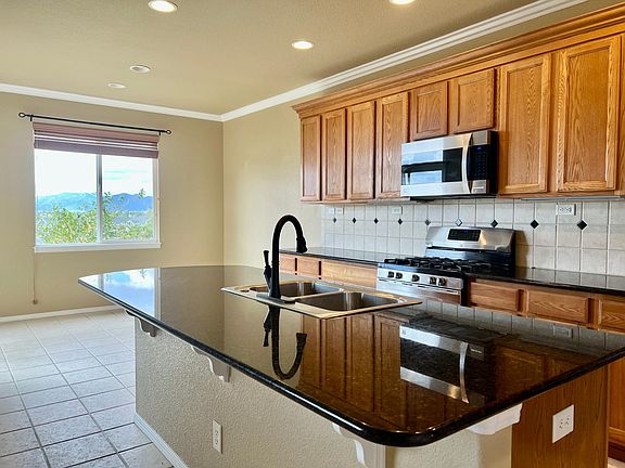 Kitchen and Breakfast Nook