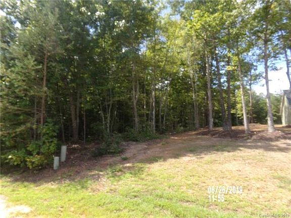 3rd image of 2005 Lynmore Dr