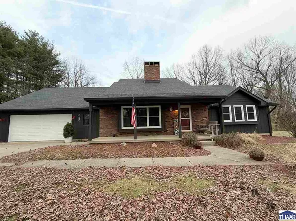 825 W Krislynn Woods Ave, West Terre Haute, IN 47885