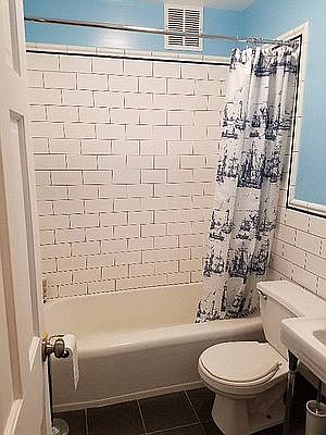 2nd image of 214 E 31st St #2