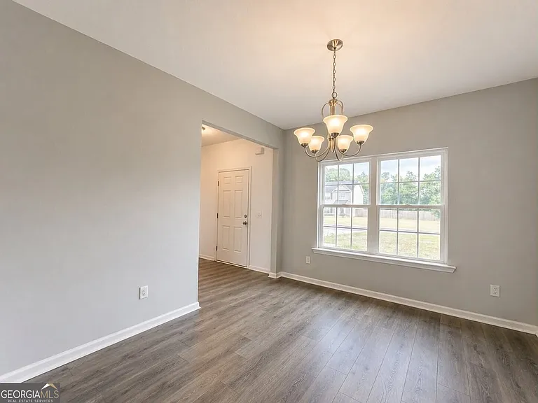 237 Bobwhite Trl NE — Photo 3