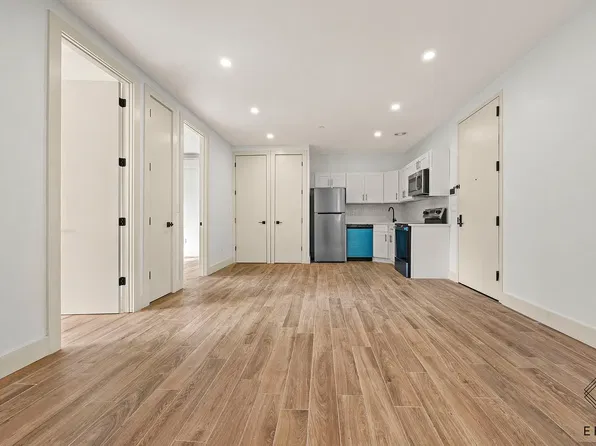 452 E 26th St, Brooklyn, NY
