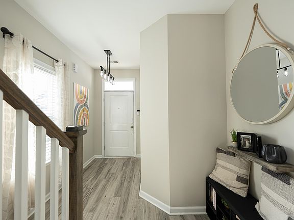 2nd image of 416 N Ivestor Ct