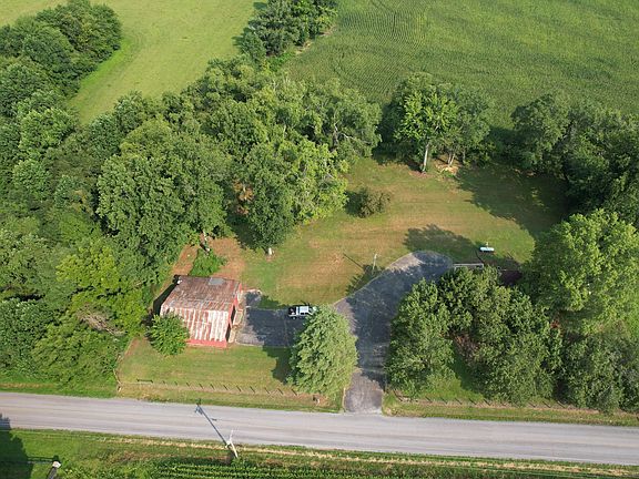 5th image of 1865 Blair School Rd