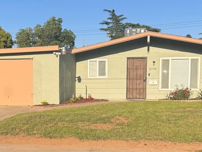 5733 39th St, Sacramento, CA, 95824