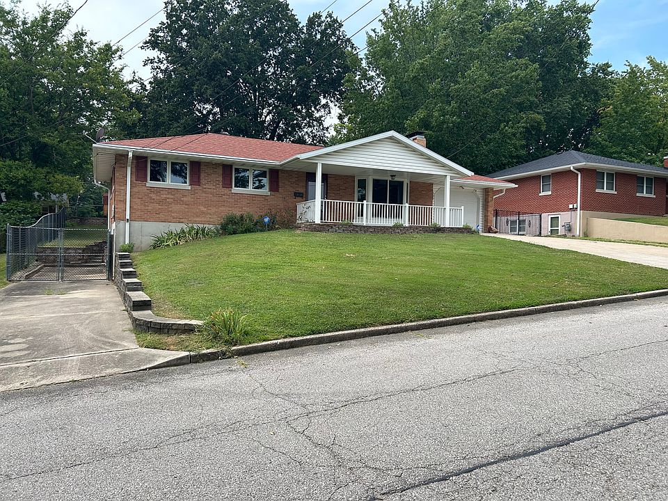 1st image of 207 Norris Dr