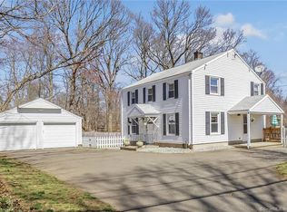 40 Tavern Rock Rd, Stratford, CT 06614