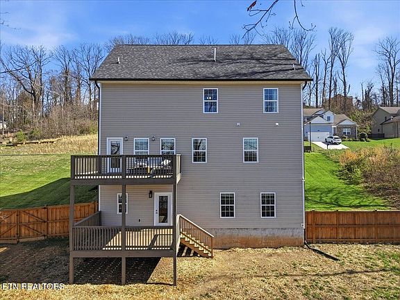 2nd image of 5113 Morningstar Ln