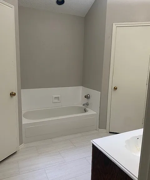 1704 Nest Pl — Photo 10