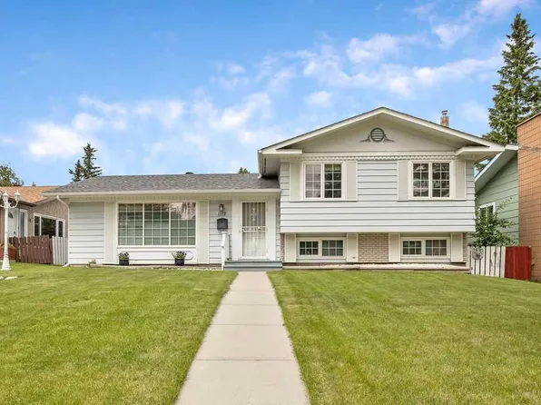 1112 S Lake Sylvan Pl SE, Calgary, AB T2J 2P6