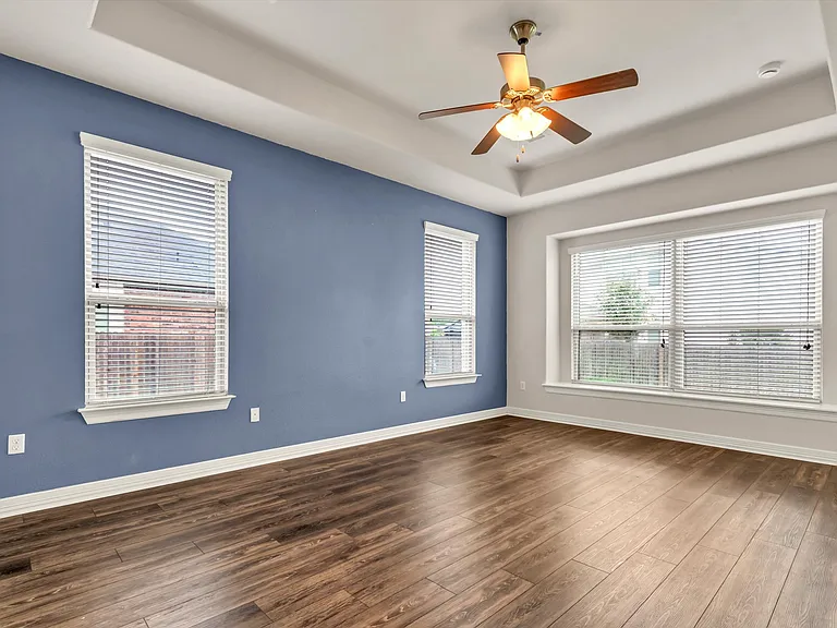 7008 Hester Rd — Photo 6
