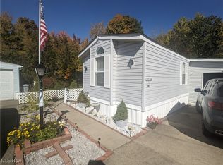 10164 William Henry Dr, Streetsboro, OH 44241