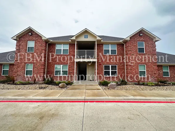 1203 N Clay St, Ennis, TX