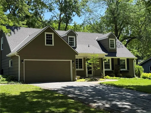 7909 Outlook Ln, Prairie Village, KS 66208