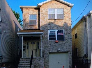 242 Whiton St, Jersey City, NJ 07304