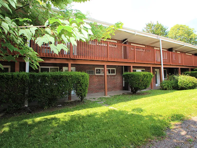 243 Moon Clinton Rd — Photo 12