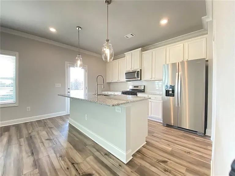 384 Sterling Creek Way — Photo 6