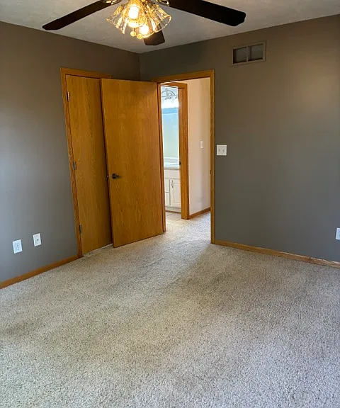 1641 Vavrina Ln — Photo 17