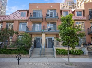 320 City Centre Dr #Gv202, Mississauga, ON L5B 4P8