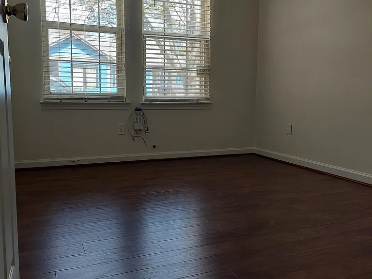 1063 Metropolitan Pkwy SW #A — Photo 19