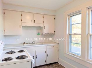 409 2nd St NE APT 3, Massillon, OH