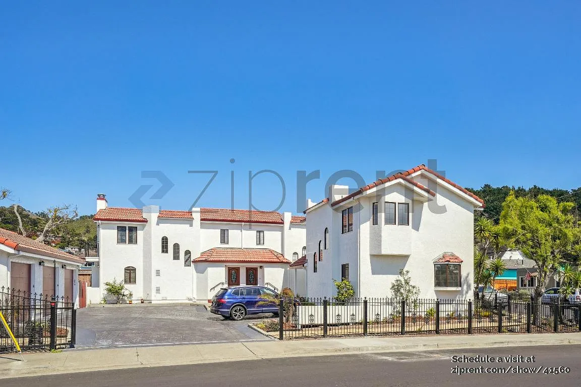 3 bed, 1.5 bath, 2000 sqft, $4,500 — Photo 2