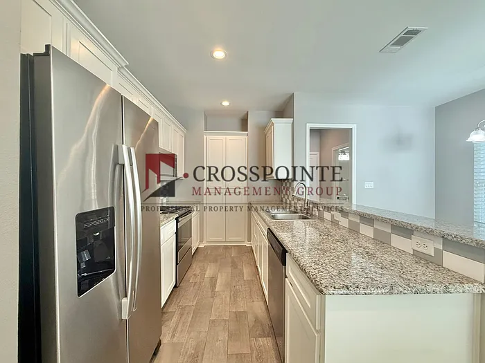 16172 Echo Glen Dr — Photo 6