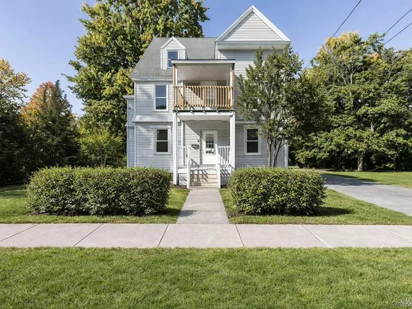 326 Holland St #1, Syracuse, NY 13204