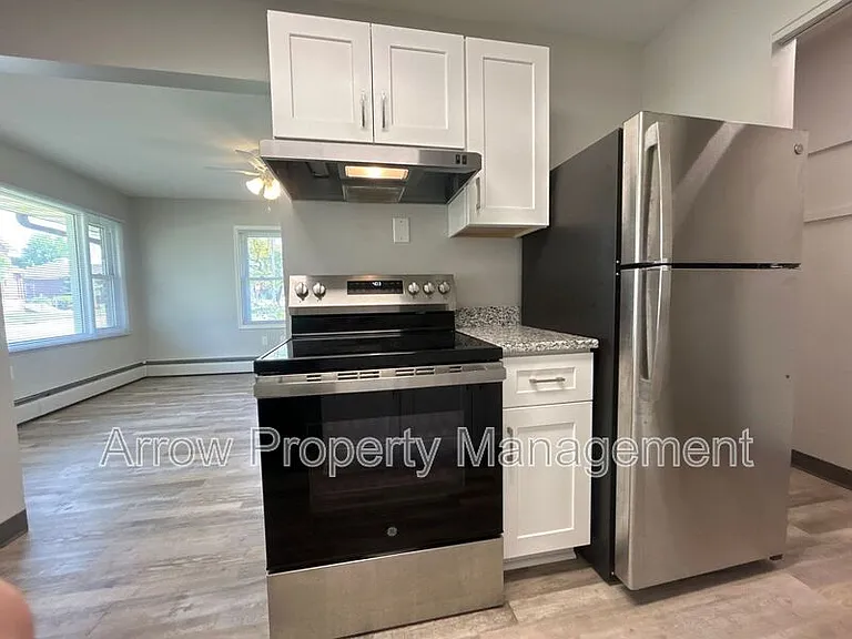 407 H St #7-2 — Photo 6