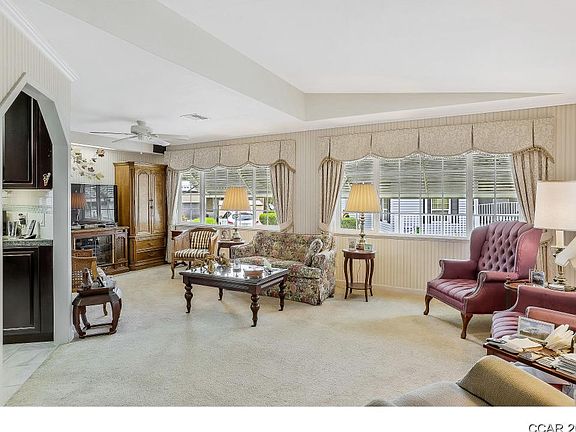 5th image of 48 Rio Vista Dr