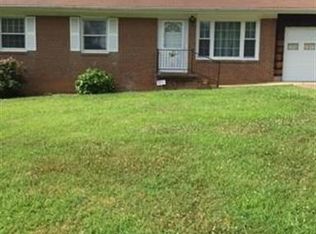 651 Hartman St, Winston Salem, NC 27127