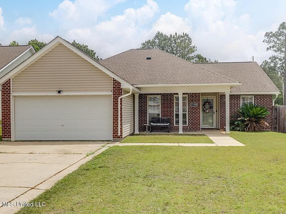 2nd image of 11284 Cypress Bayou Dr