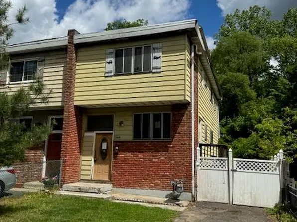 60 Lonergan Drive, Suffern, NY 10901